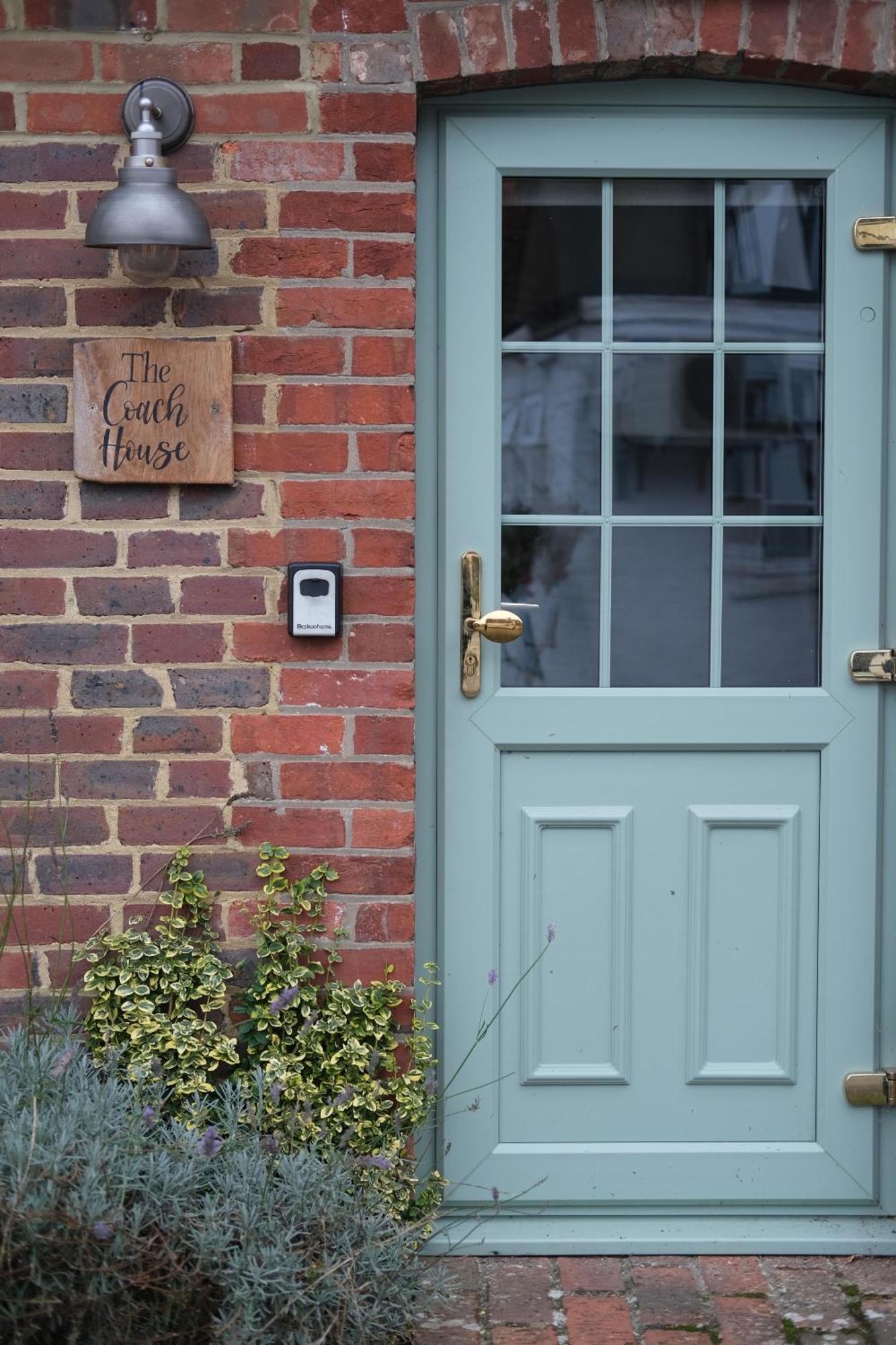 The Crown Inn Dial Post Horsham Ngoại thất bức ảnh