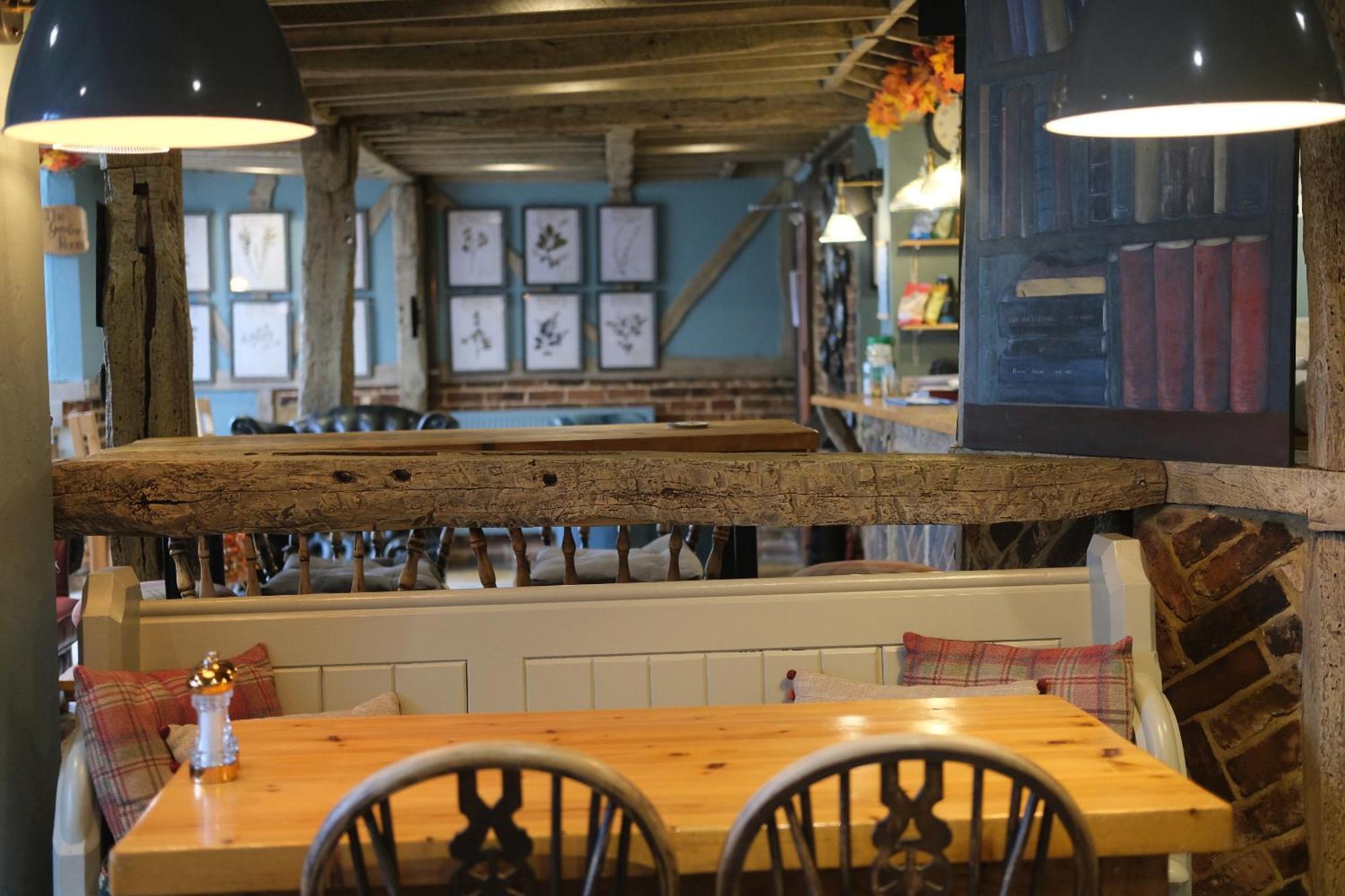 The Crown Inn Dial Post Horsham Ngoại thất bức ảnh