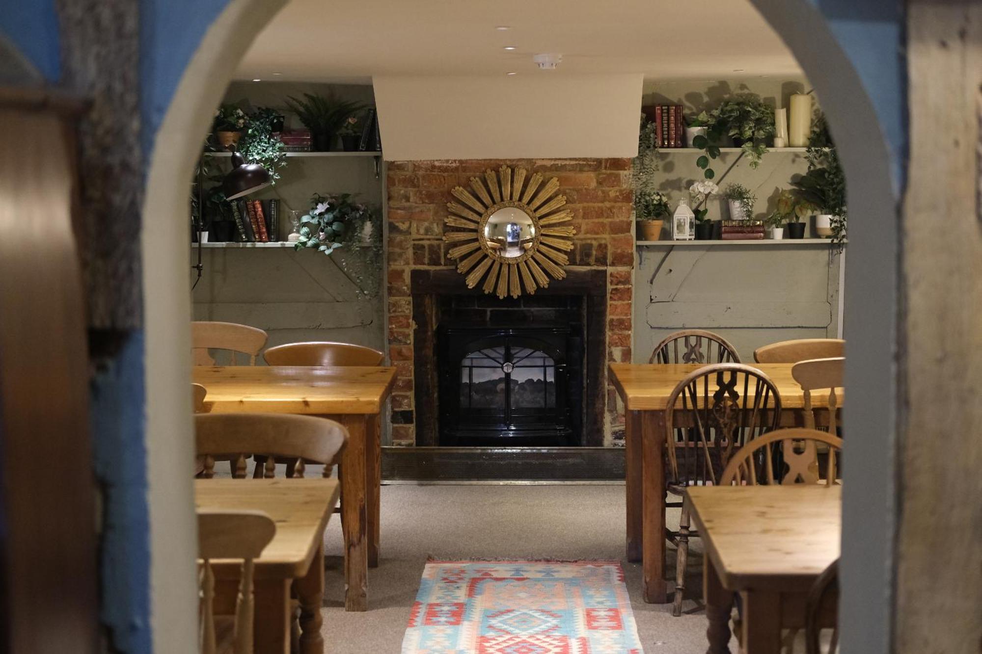 The Crown Inn Dial Post Horsham Ngoại thất bức ảnh